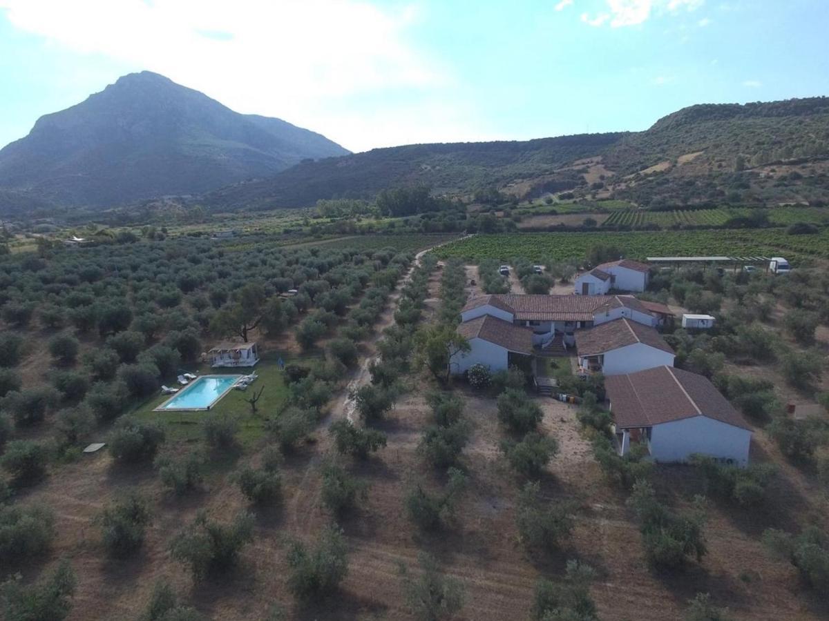 Tenuta Don Ballore Гальтелли Экстерьер фото